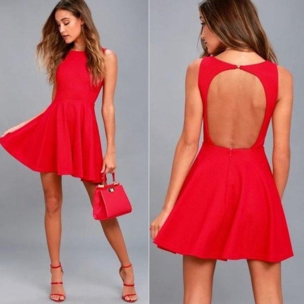 LULUโs red skater dress size small